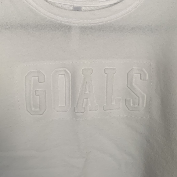 Fabletics Goal Sweater - Picture 2 of 4